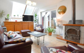 Cozy Home In Agon-Coutainville With Wifi